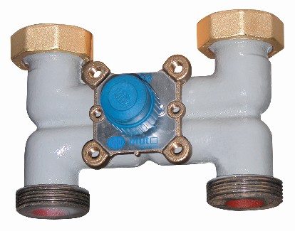 4-way cast iron cross-type mixing valve. Parallel conn. 1 1/2" M. x 1 1/2" F. swivel nut.